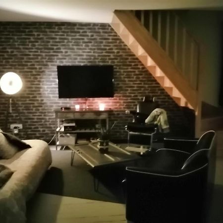 Au Repos Du Verger Couvrelles Экстерьер фото